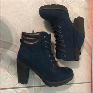Frida navy blue high heeled combat boots (5)